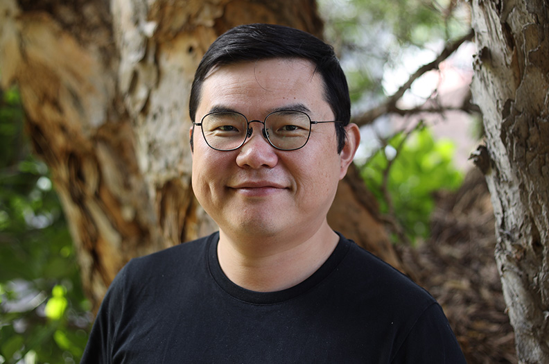 Juxin Zhang